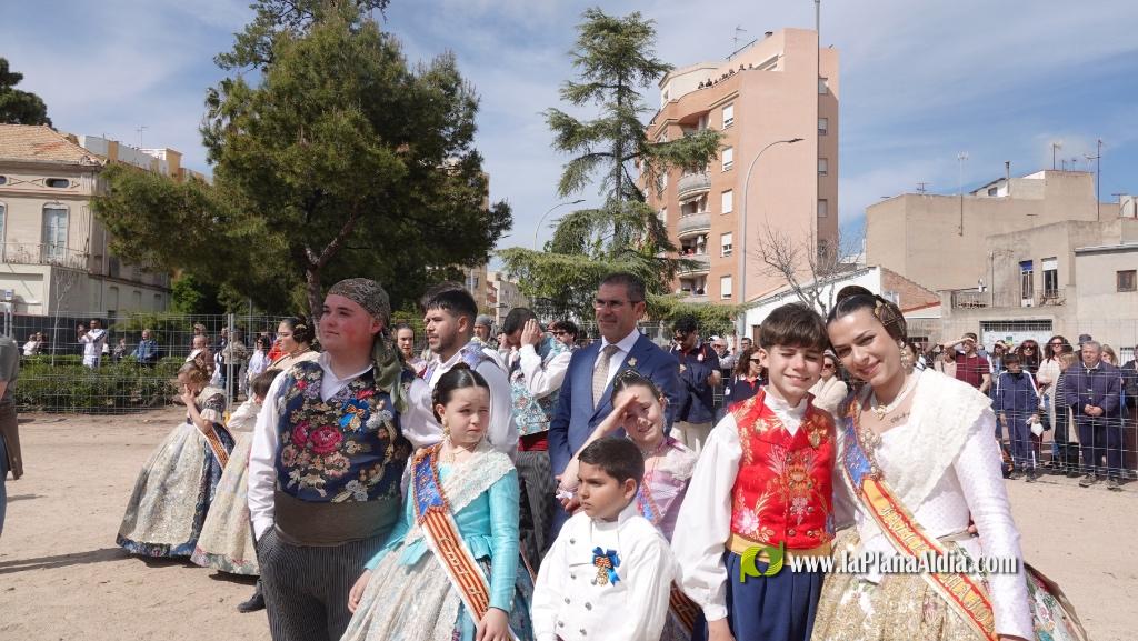  Les Reines Falleres completen la visita a tots els monuments dee Burriana