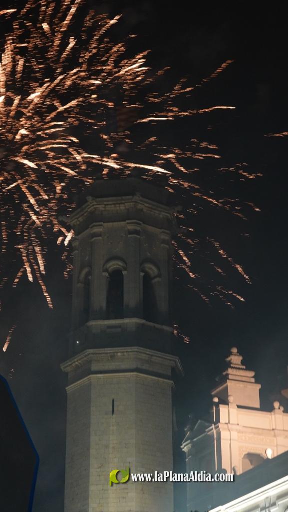 Burriana enc?n la Nit del Foc i encarrila la recta final cap a la Crem?