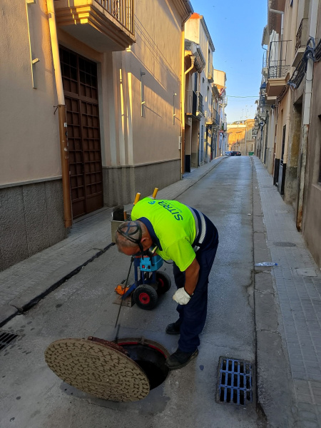 Almassora activa una campanya integral per a prevenir la proliferaci� de cucas, rates i mosquits