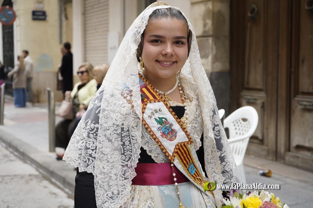 20- Delegaciones, Corte y Reinas