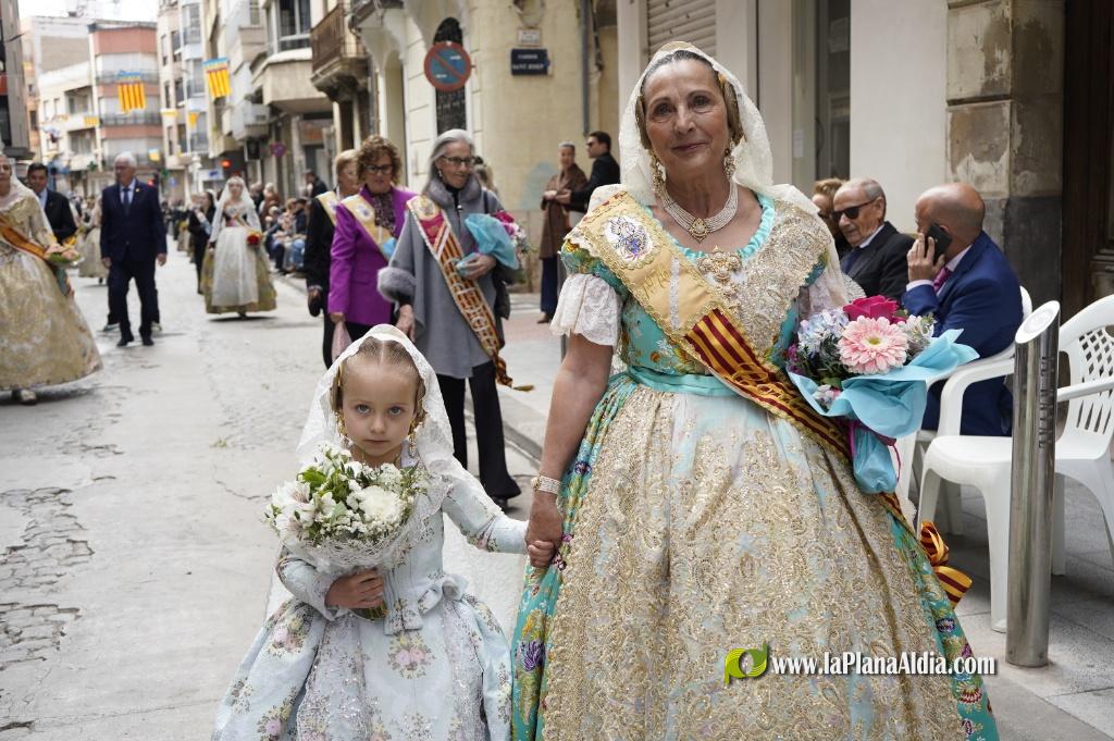 20- Delegaciones, Corte y Reinas