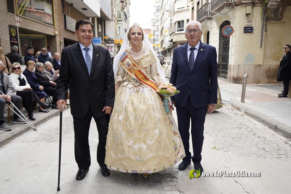 20- Delegaciones, Corte y Reinas