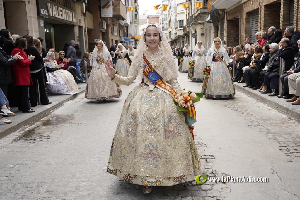 20- Delegaciones, Corte y Reinas