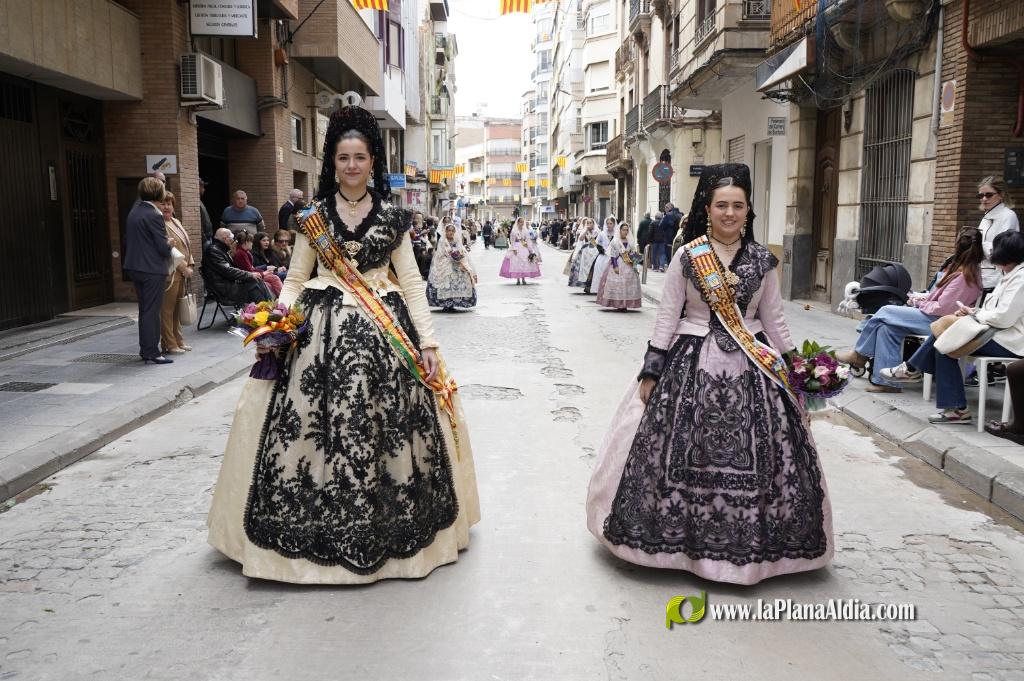 20- Delegaciones, Corte y Reinas