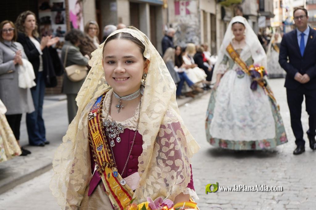 20- Delegaciones, Corte y Reinas