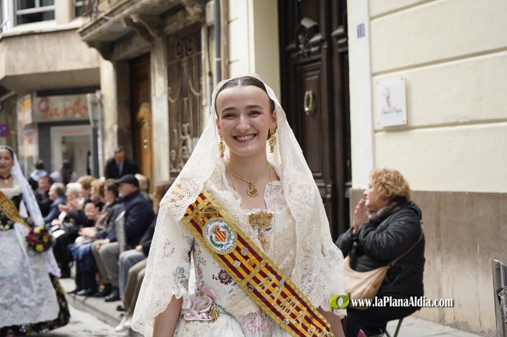 20- Delegaciones, Corte y Reinas