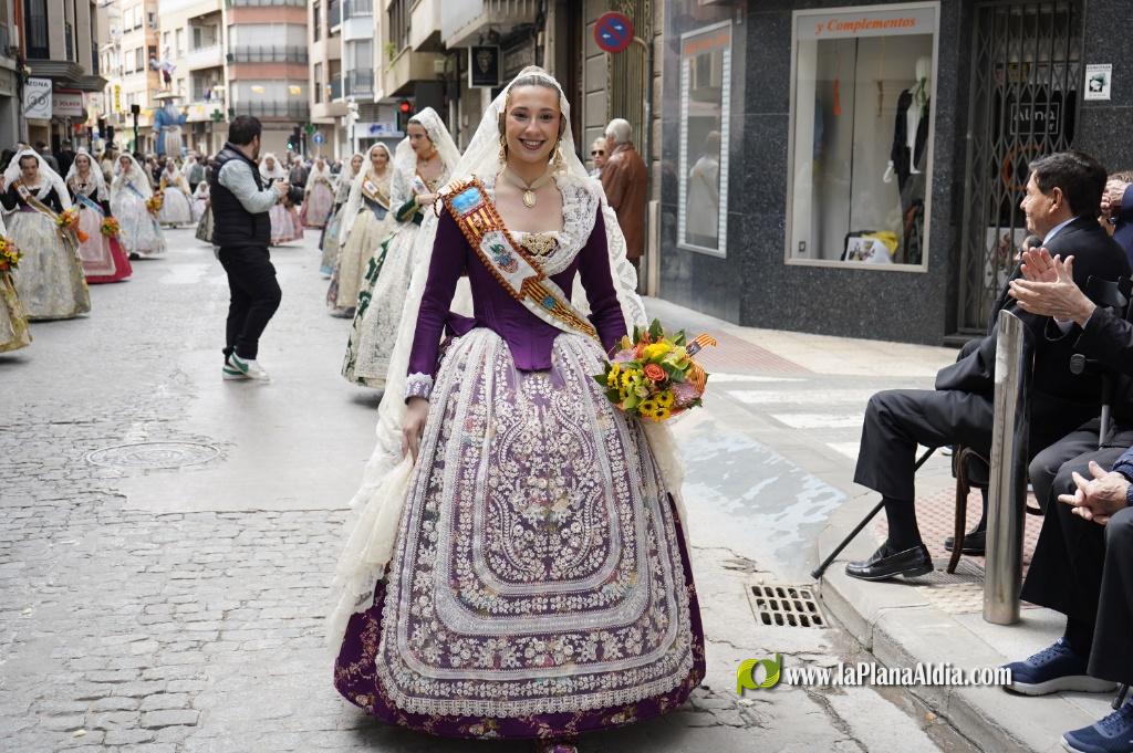 20- Delegaciones, Corte y Reinas