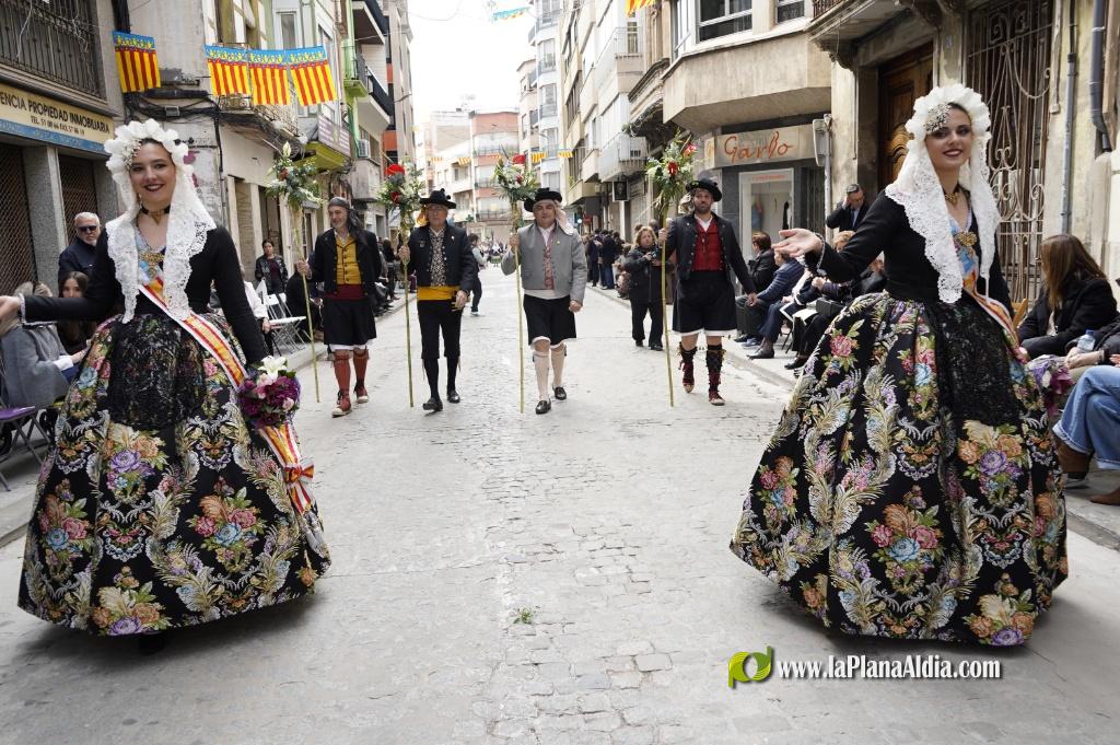 20- Delegaciones, Corte y Reinas