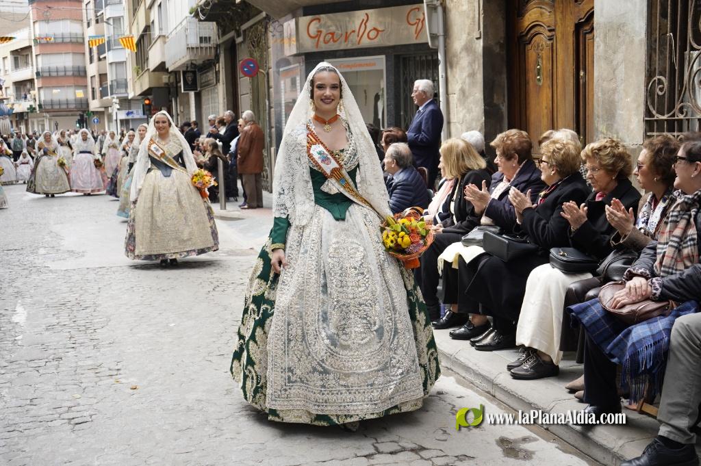 20- Delegaciones, Corte y Reinas