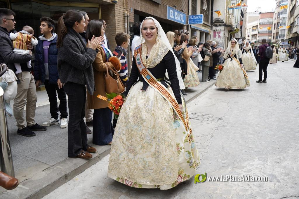 20- Delegaciones, Corte y Reinas