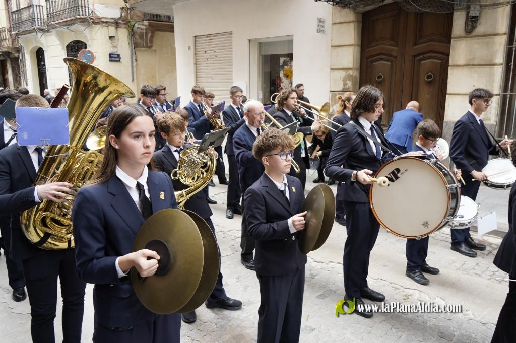 20- Delegaciones, Corte y Reinas