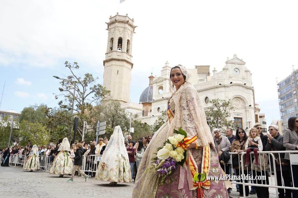 20- Delegaciones, Corte y Reinas