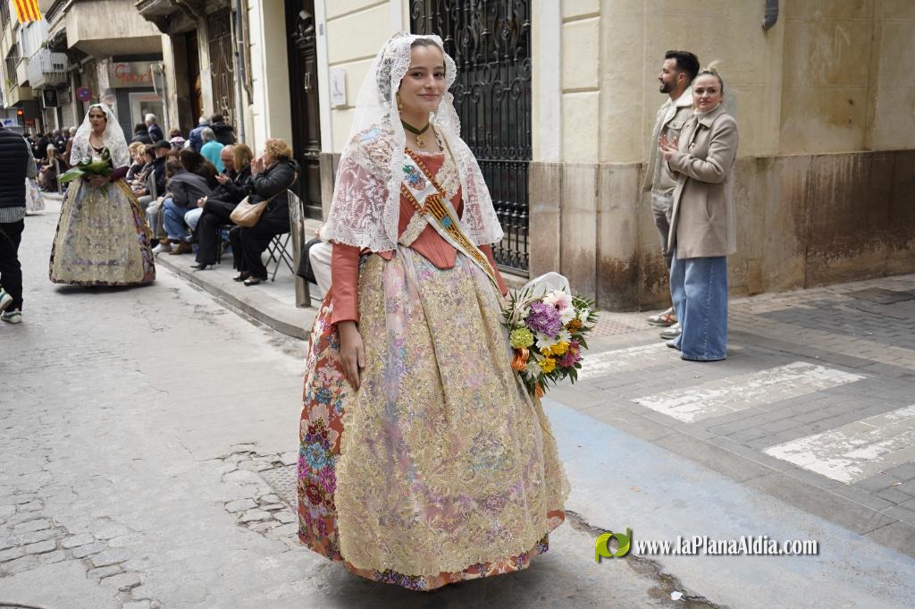 20- Delegaciones, Corte y Reinas