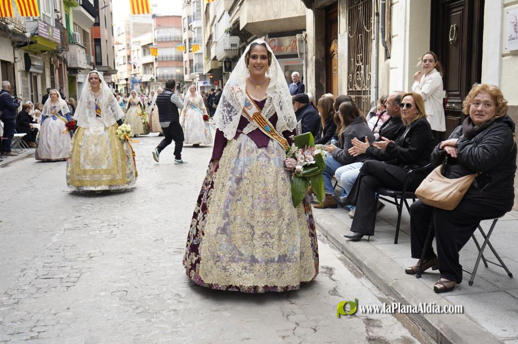 20- Delegaciones, Corte y Reinas