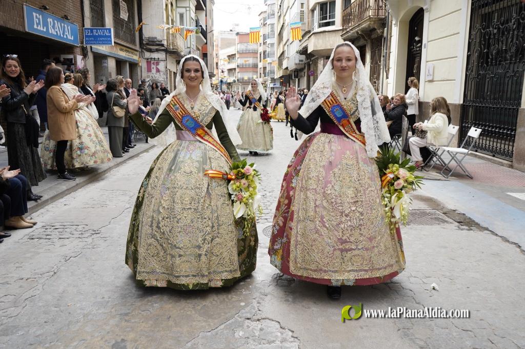 20- Delegaciones, Corte y Reinas