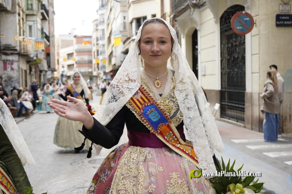 20- Delegaciones, Corte y Reinas