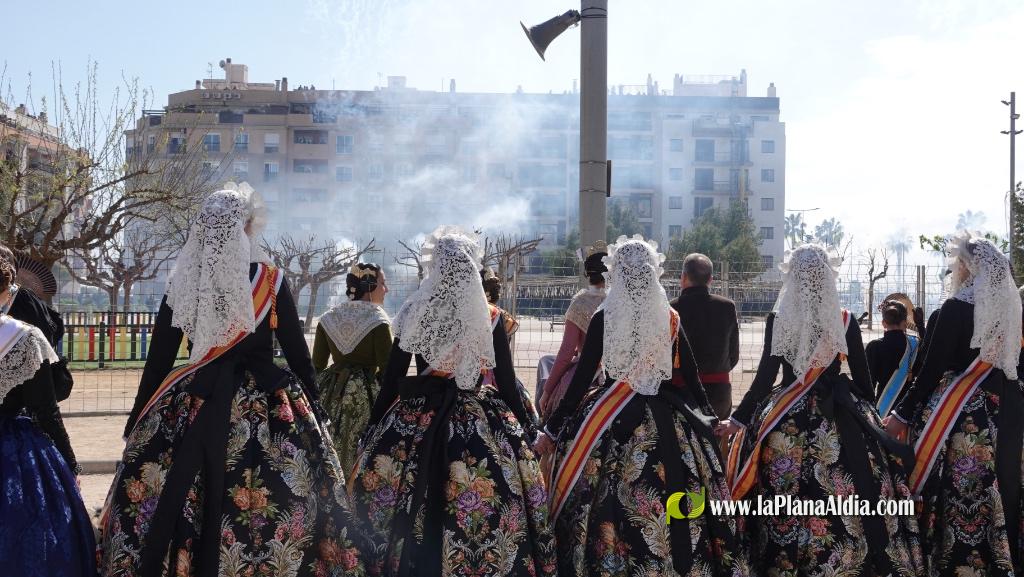 Mart? dispara ls ?ltima masclet? de les falles de Borriana 2026