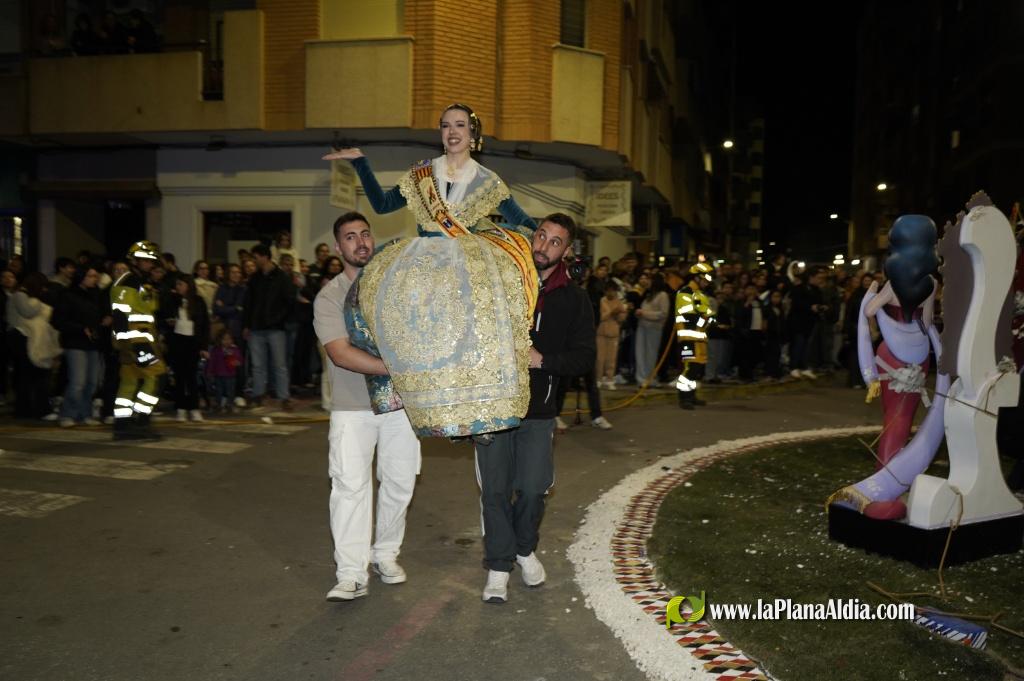 La Vall acomiada les falles 2026 amb la Nit de la Crem?