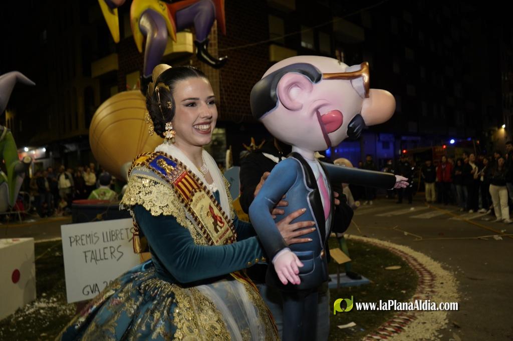 La Vall acomiada les falles 2026 amb la Nit de la Crem?