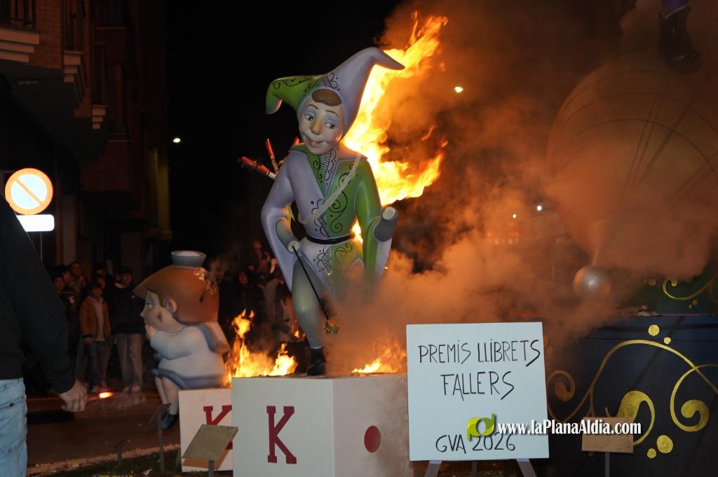 La Vall acomiada les falles 2026 amb la Nit de la Crem?