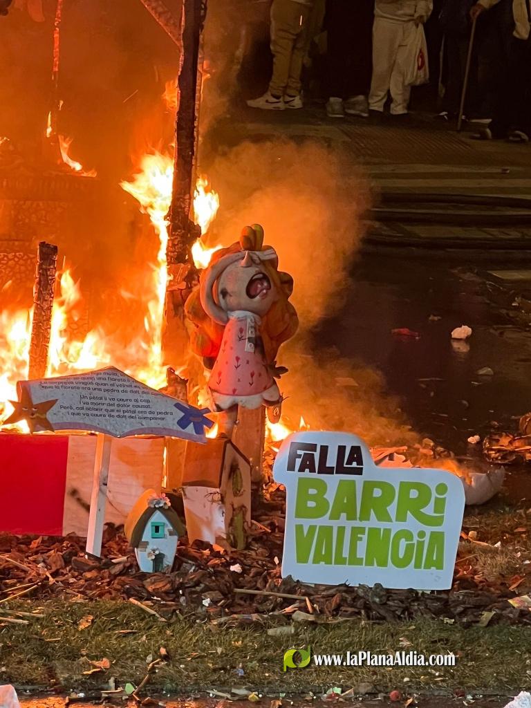 La Crem? d?na pas a un nou exercici faller a Borriana