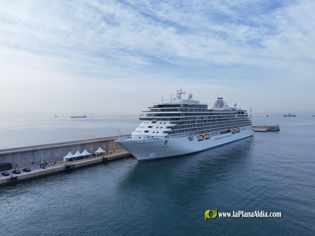 PortCastell� desembarca en Seatrade Cruise con ocho escalas cerradas este a�o y un modelo de turismo de calidad