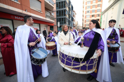 Borriana celebra la 11a Tamborada Ciutat de Borriana amb 350 tambors i homenatge a Antonio Montoya