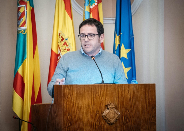 Comprom�s acusa al PP de desentendre's del contracte de l'aigua a Castell� i permetre una nova pr�rroga fins a 2033