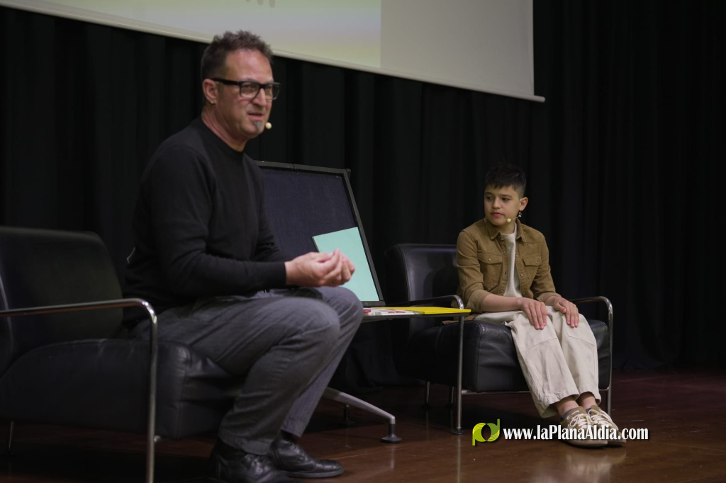 Vila-real acull una confer�ncia per visibilitzar el TEA durant la Setmana de l'Autisme