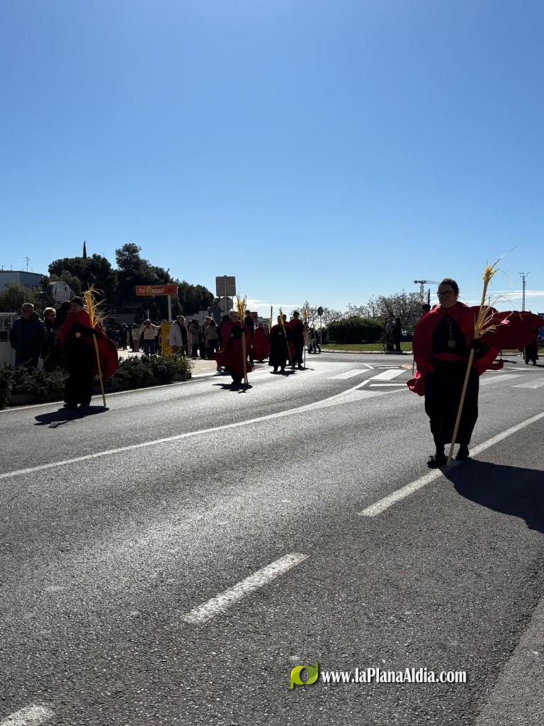 Borriana celebra un multitudinari Diumenge de Rams per les parr?quies del municipi