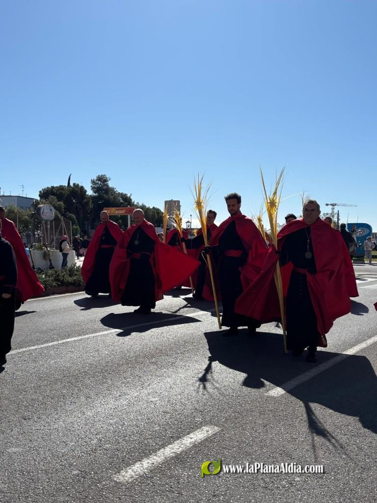 Borriana celebra un multitudinari Diumenge de Rams per les parr?quies del municipi