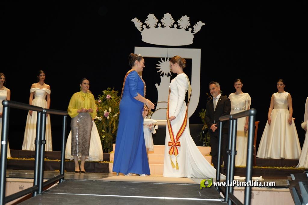 Anna Clavell ja regna a Sant Vicent