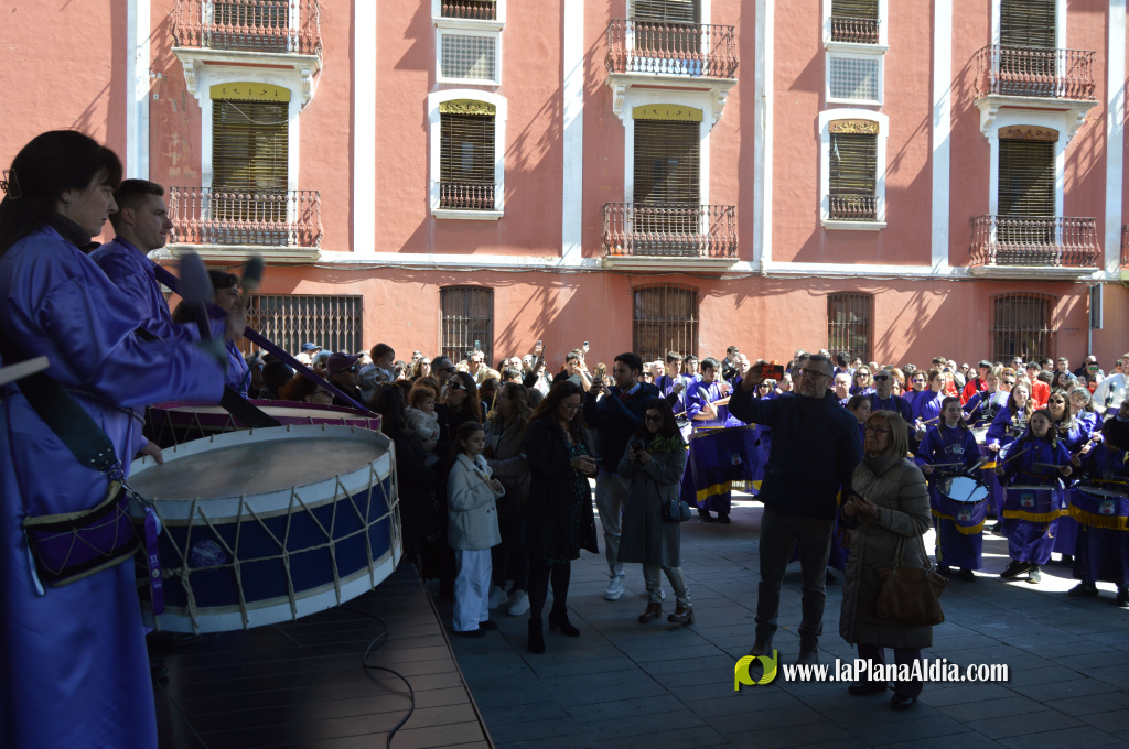 La tamborada de Diumenge de Rams reuneix a autoritats i ve�ns a Vila-real