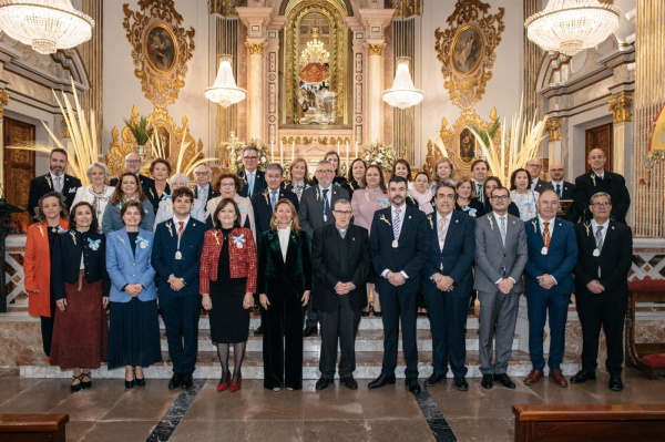 Bego�a Carrasco assisteix a la benedicci� i missa del Diumenge de Rams a la Bas�lica del Lled�