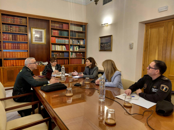 gobierno-refuerza-la-seguridad-en-almassora-y-anuncia-inversion-para-nuevo-cuartel-de-la-guardia-civil