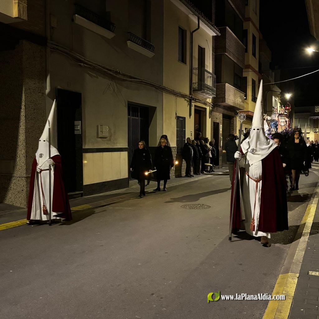 El pas de l'Ecce Homo desfila pels carrers de Borriana