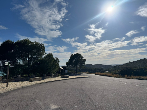 El Ayuntamiento reabre la carretera de la Cornisa, enlace entre Balc� y Torre Bellver