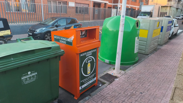 oropesa-del-mar-inicia-la-recogida-de-aceite-domestico-con-contenedores-especificos