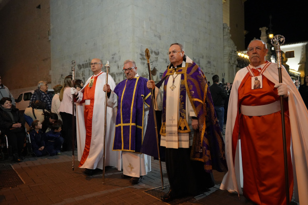 Mi�rcoles Santo en Vila-real: nueve cofrad�as participan y autoridades municipales presencian la procesi�n