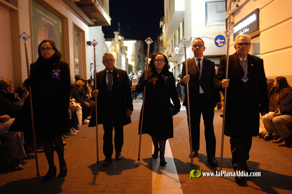Dimecres Sant a Vila-real: noves confraries i germandats participen i les autoritats municipals presencen la process�