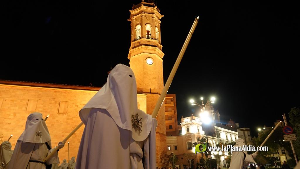 La Verge dels Dolors recorre Borriana en una solemne process? nocturna de Dimecres Sant