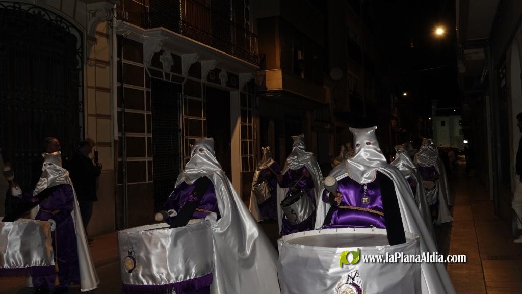 La Verge dels Dolors recorre Borriana en una solemne process? nocturna de Dimecres Sant