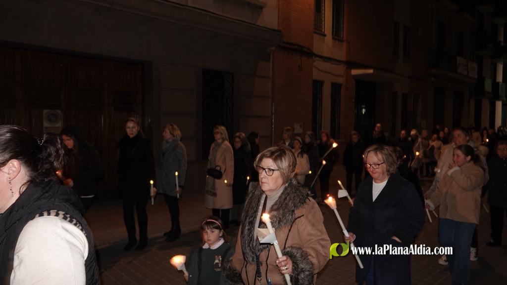 La Verge dels Dolors recorre Borriana en una solemne process? nocturna de Dimecres Sant