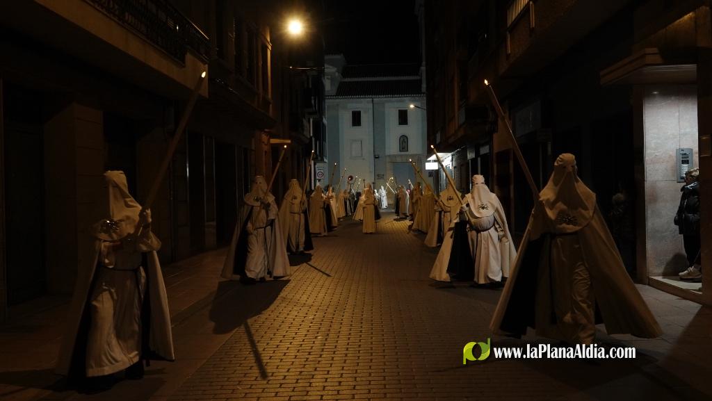 La Verge dels Dolors recorre Borriana en una solemne process? nocturna de Dimecres Sant