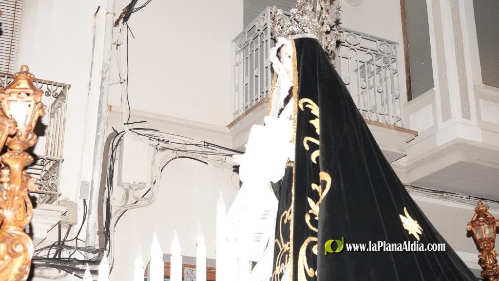 La Verge dels Dolors recorre Borriana en una solemne process? nocturna de Dimecres Sant