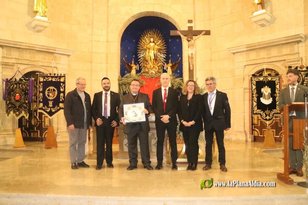 Reconocimientos al Pregonero y la autora del cartel de Semana Santa de Alcora