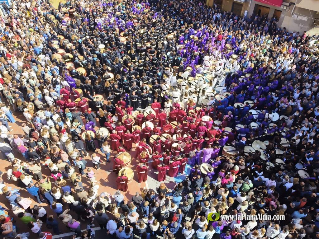 L'Alcora rende homenatge a Melchor Paus amb la Rompida de l'Hora i m?s de mil tambors