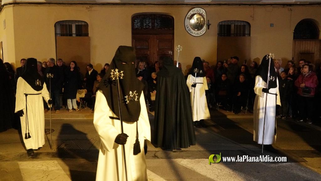 El silenci i la devoci? marquen la Process? del Sant Enterrament a Borriana