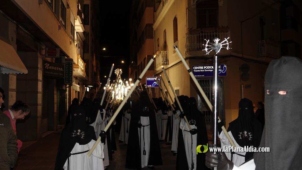 El silenci i la devoci? marquen la Process? del Sant Enterrament a Borriana