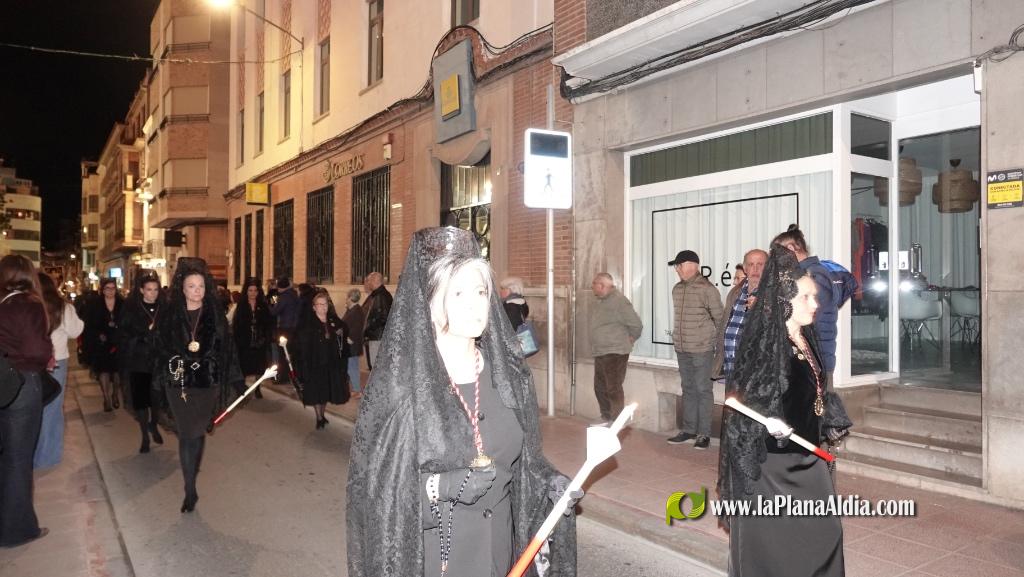 El silenci i la devoci? marquen la Process? del Sant Enterrament a Borriana